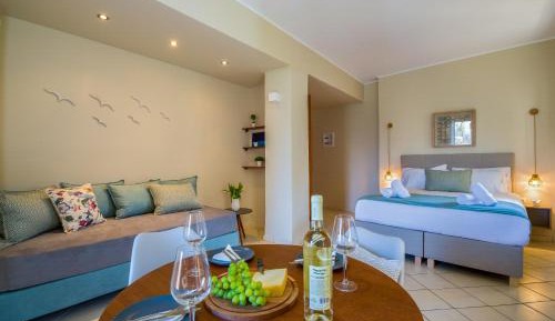 Triple Room with Balcony