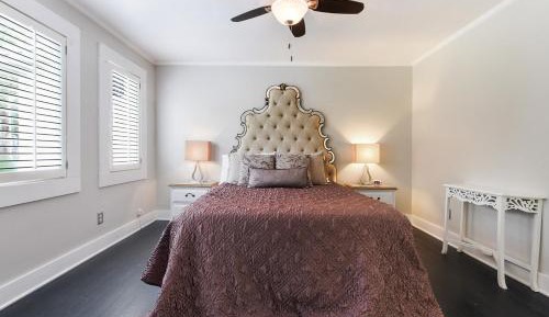 Deluxe Queen Room