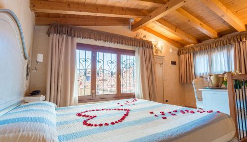 Classic Double or Twin Room