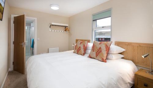 Double or Twin Room with Private Bathroom