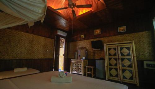 Deluxe Bungalow