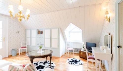 Two-Bedroom Apartment with Terrace