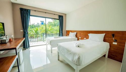 Deluxe Twin Room