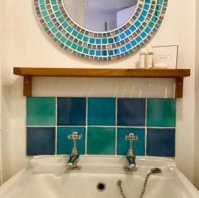 Twin Room with Shower