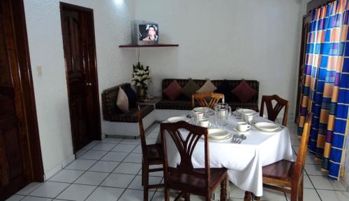 Octaduple Room