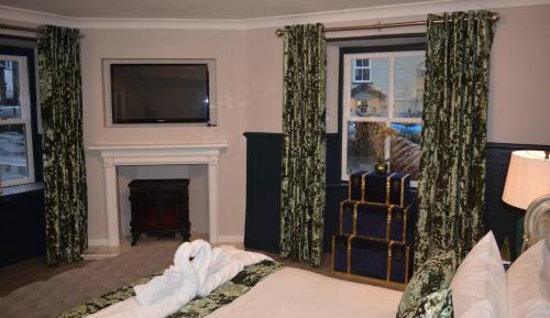 King Suite