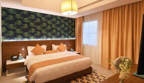 Flamingo Suite