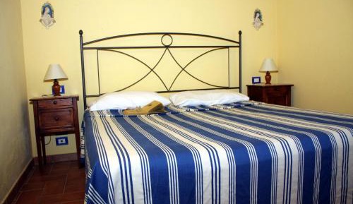 Two-Bedroom Apartment (4 Adults)