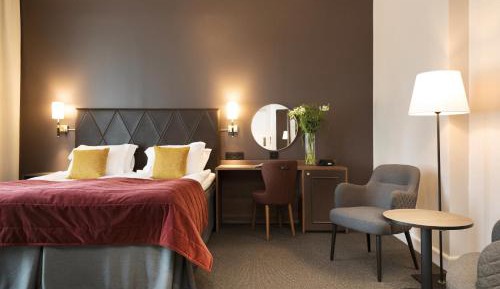 Superior Double Room without Window - Lilla Hotellet