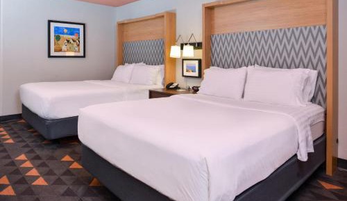 Standard Double Room with Two Double Beds