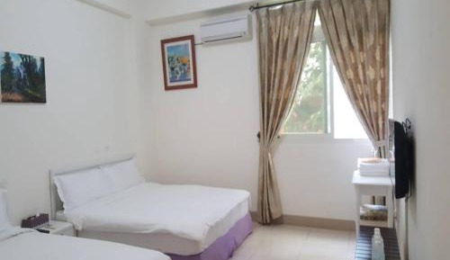 Classic Quadruple Room