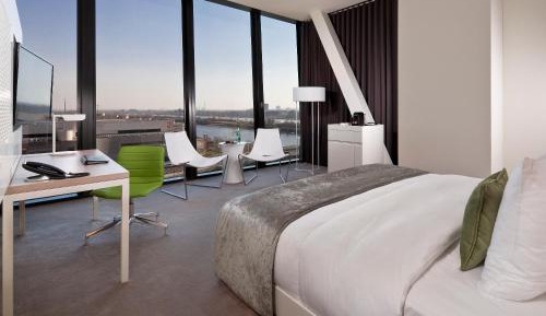 The Level Premium Room with Executive Lounge Access