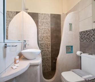 Double or Twin Room with Partial Sea View