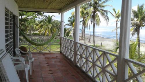 Standard Triple Room with Sea View