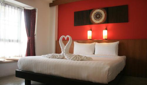 Deluxe Double Room with River View