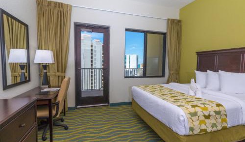 King Room with Pool View