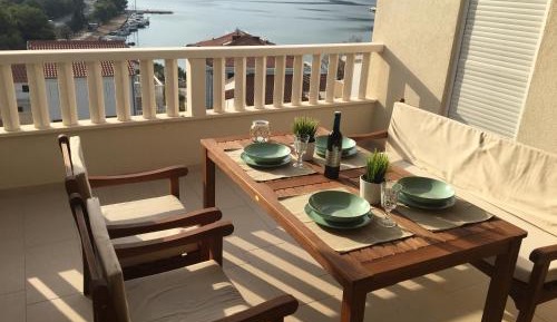 Apartment with Sea View