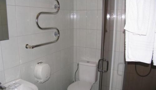 Twin Room with Private Bathroom
