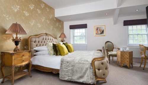 Superior King Room