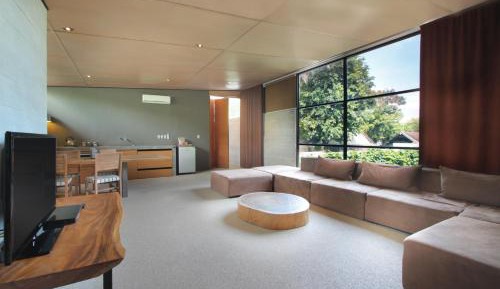 Loft 1