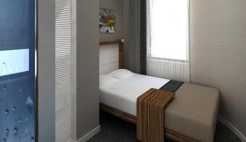 Classic Single Room