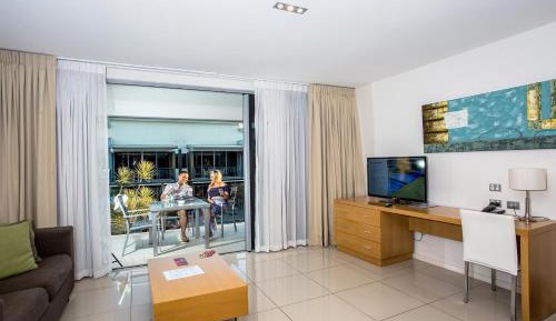 One-Bedroom Suite
