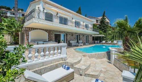 Villa with Sea View