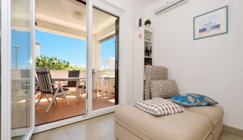 Apartment with Sea View