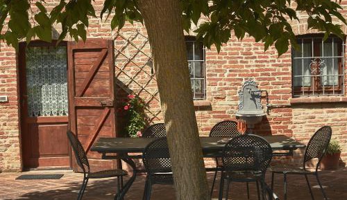 One-Bedroom Apartment with Patio (2 Adults)