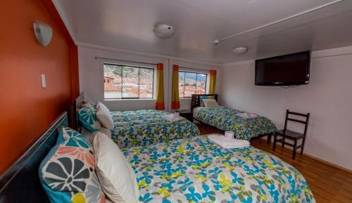 Triple Room with Private Bathroom