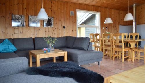 Apartment (10 Adults)