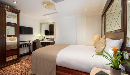 Serenity Double/Twin - Quiet Room No Windows