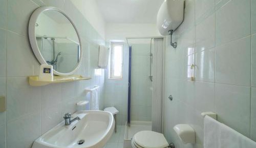 Double or Twin Room with Sea View