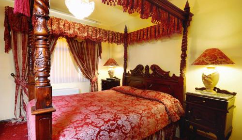 Suite with Free Parking
