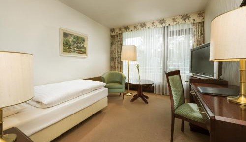 Classic Single Room