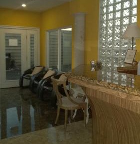 Twin Room with Private Bathroom
