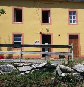 Three-Bedroom Townhouse (Full Rental)