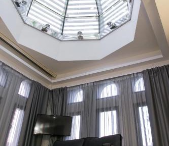 Premium Suite