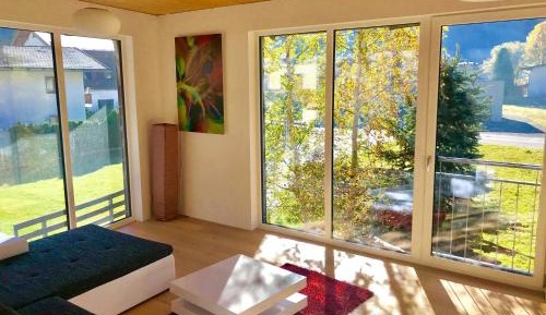 Apartment with Mountain View