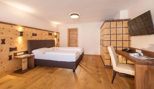 Superior Double Room with Balcony