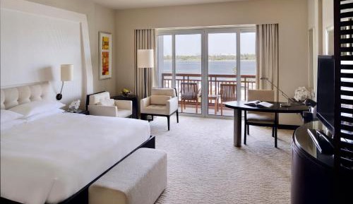 Family Two-Bedroom Suite (4 Adults + 2 Children)