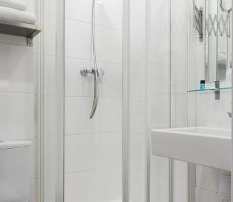 Single Room - Disability Access