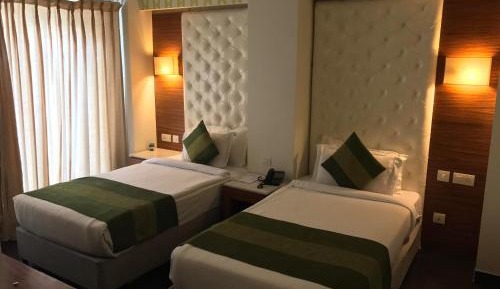 Superior Double Room with Balcony