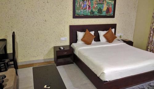 Superior King Room - 10% Discount on Food