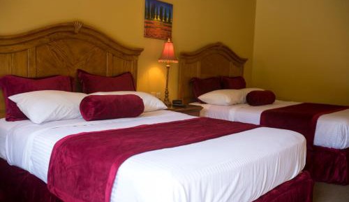 Standard Queen Room