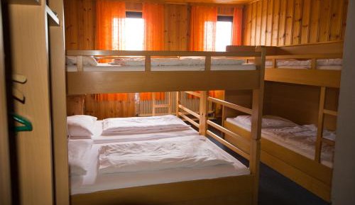 Sextuple Room