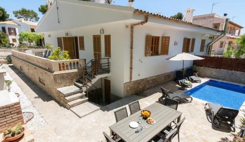 Three-Bedroom Chalet