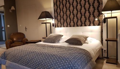 Loggia Club Room