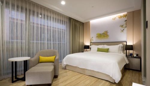 Deluxe Double Room with Parking