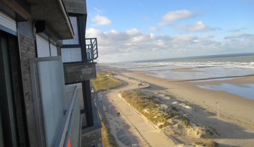 Studio Apartment with Sea View